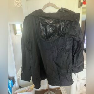 Outdoor Ventures Rainjacket